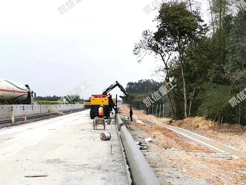 高速路牙石一次成型機